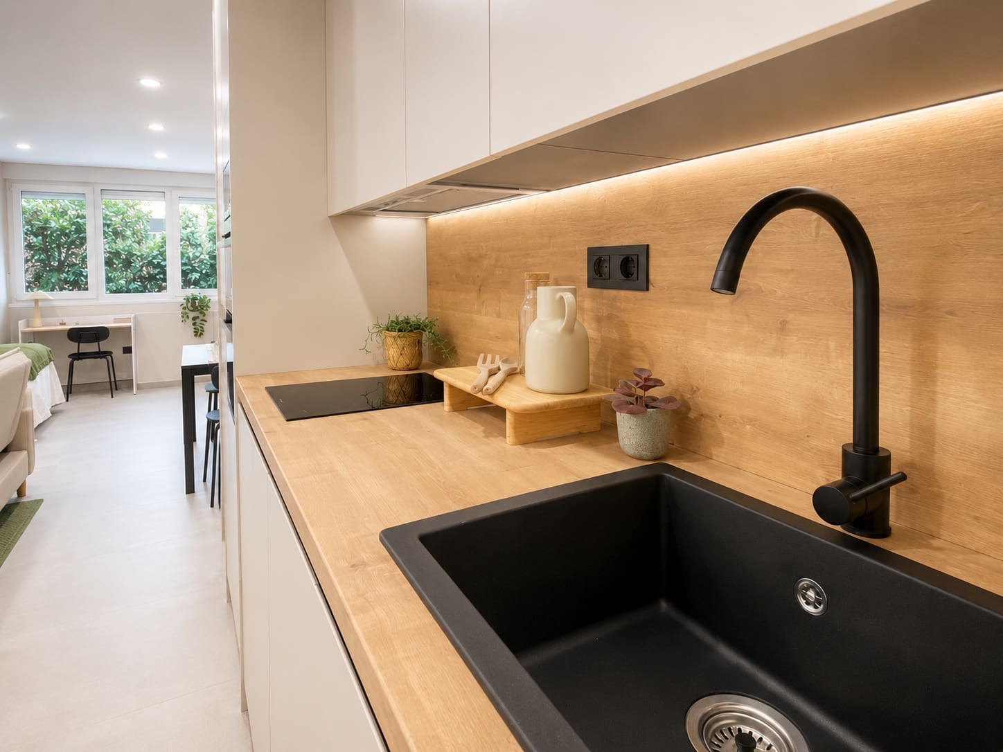 Studio zu vermieten in Malaga Stadt - 975 € (Ref: 9919341)