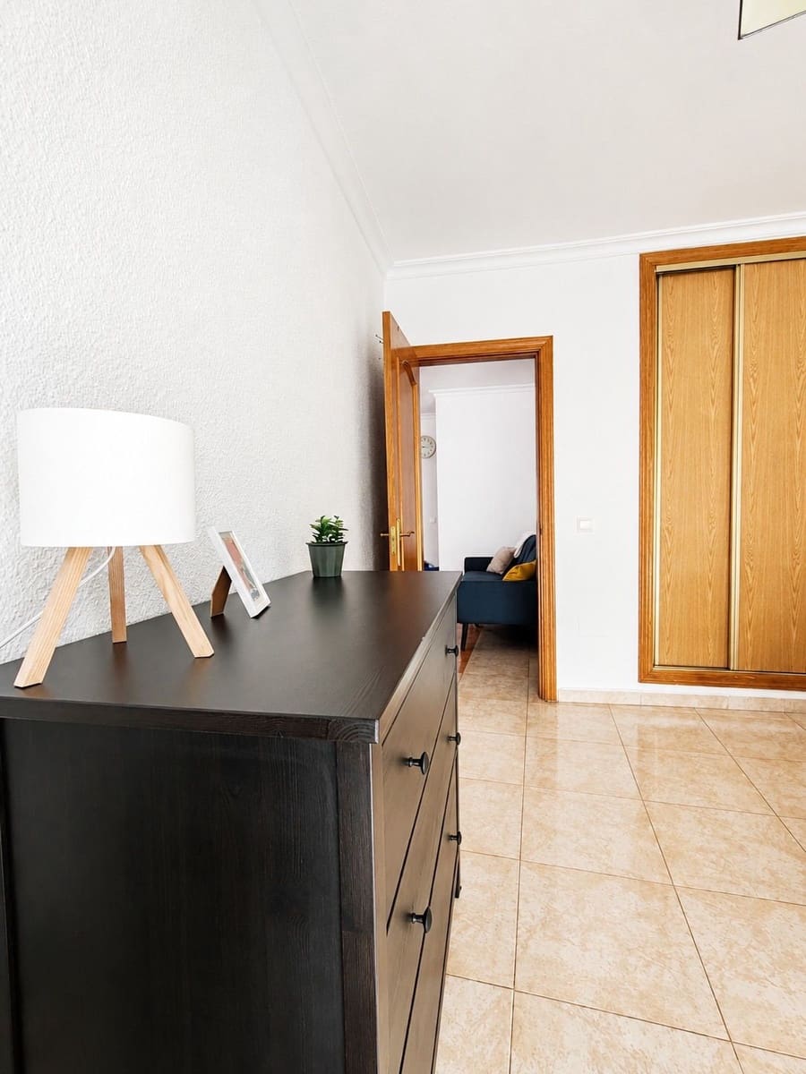 3 quarto Apartamento para arrendar em Mijas - 1 680 € (Ref: 9923222)