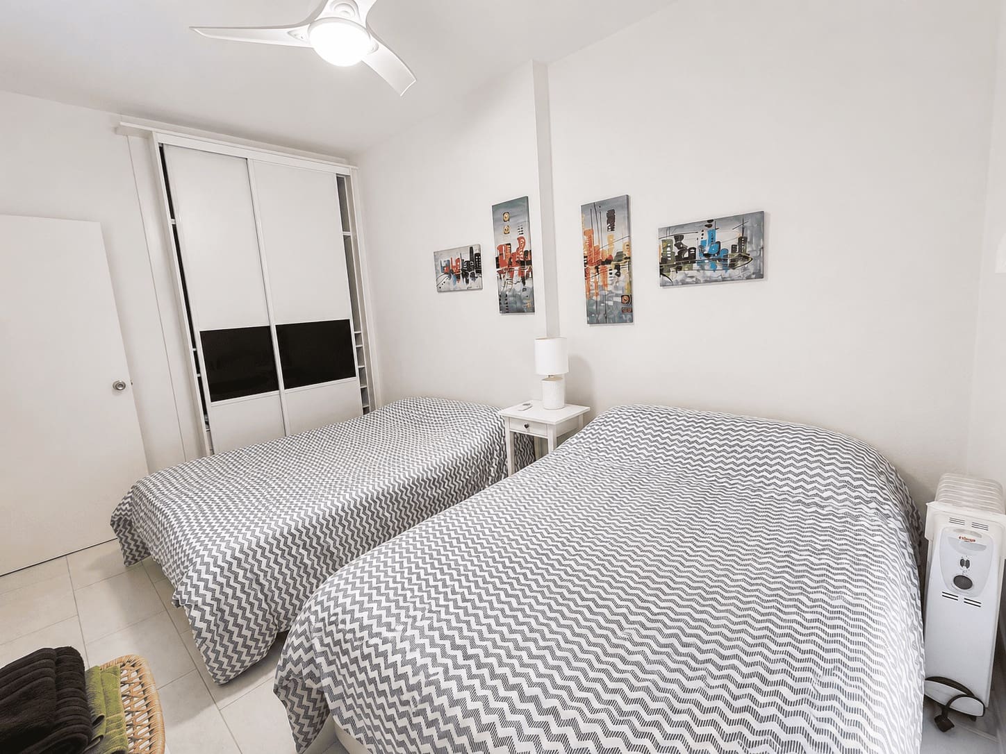 2 bedroom Apartment for rent in Fuengirola with pool garage - € 1,320 (Ref: 9926764)