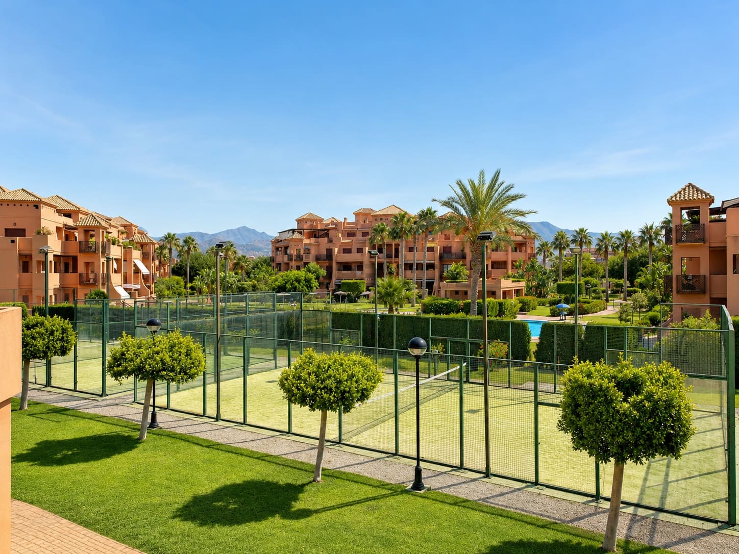 3 bedroom Apartment for rent in Motril with pool garage - € 1,500 (Ref: 9932810)