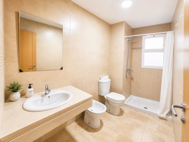 3 sovrum Hus att hyra i Campillos - 954 € (Ref: 9951004)