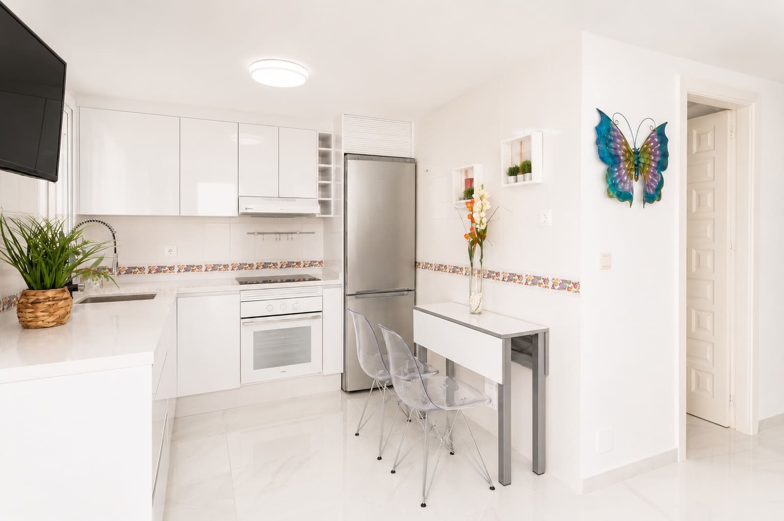 2 soverom Leilighet til leie i Nerja med svømmebasseng - € 1 500 (Ref: 9966117)