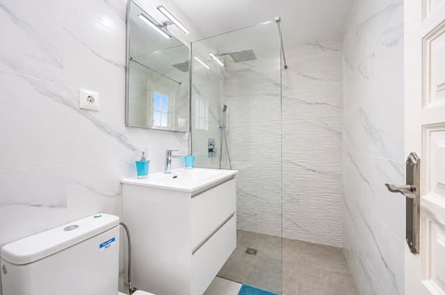 2 camera da letto Appartamento da affittare in Nerja con piscina - 1.500 € (Rif: 9966117)