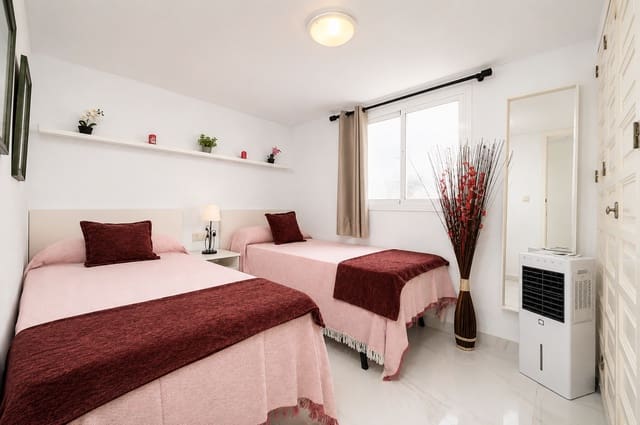 2 camera da letto Appartamento da affittare in Nerja con piscina - 1.500 € (Rif: 9966117)