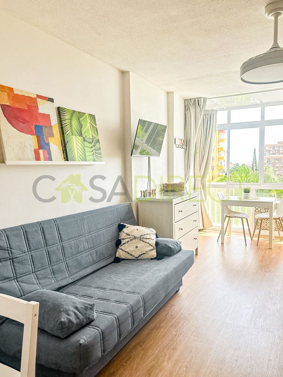 Studio til leie i Benalmadena med svømmebasseng - € 1 080 (Ref: 9974662)