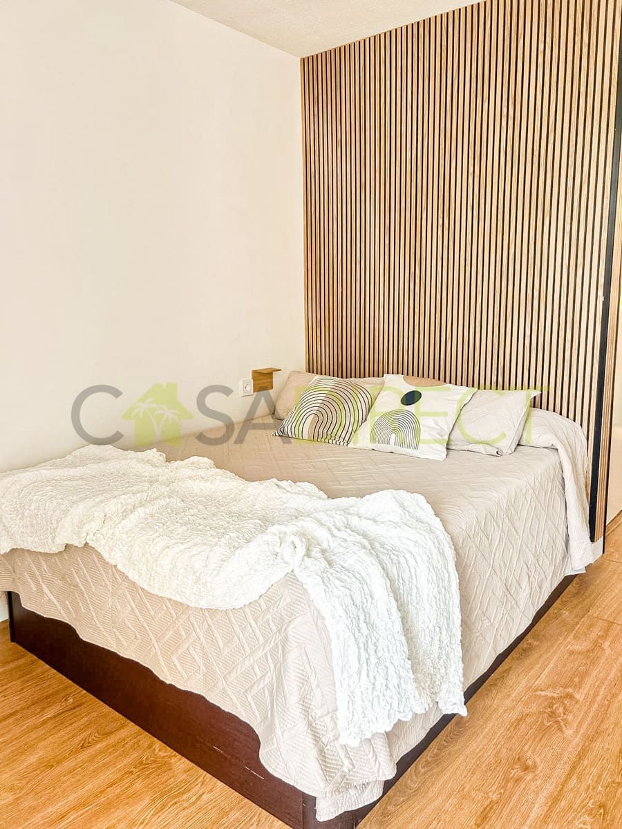Studio til leie i Benalmadena med svømmebasseng - € 1 080 (Ref: 9974662)