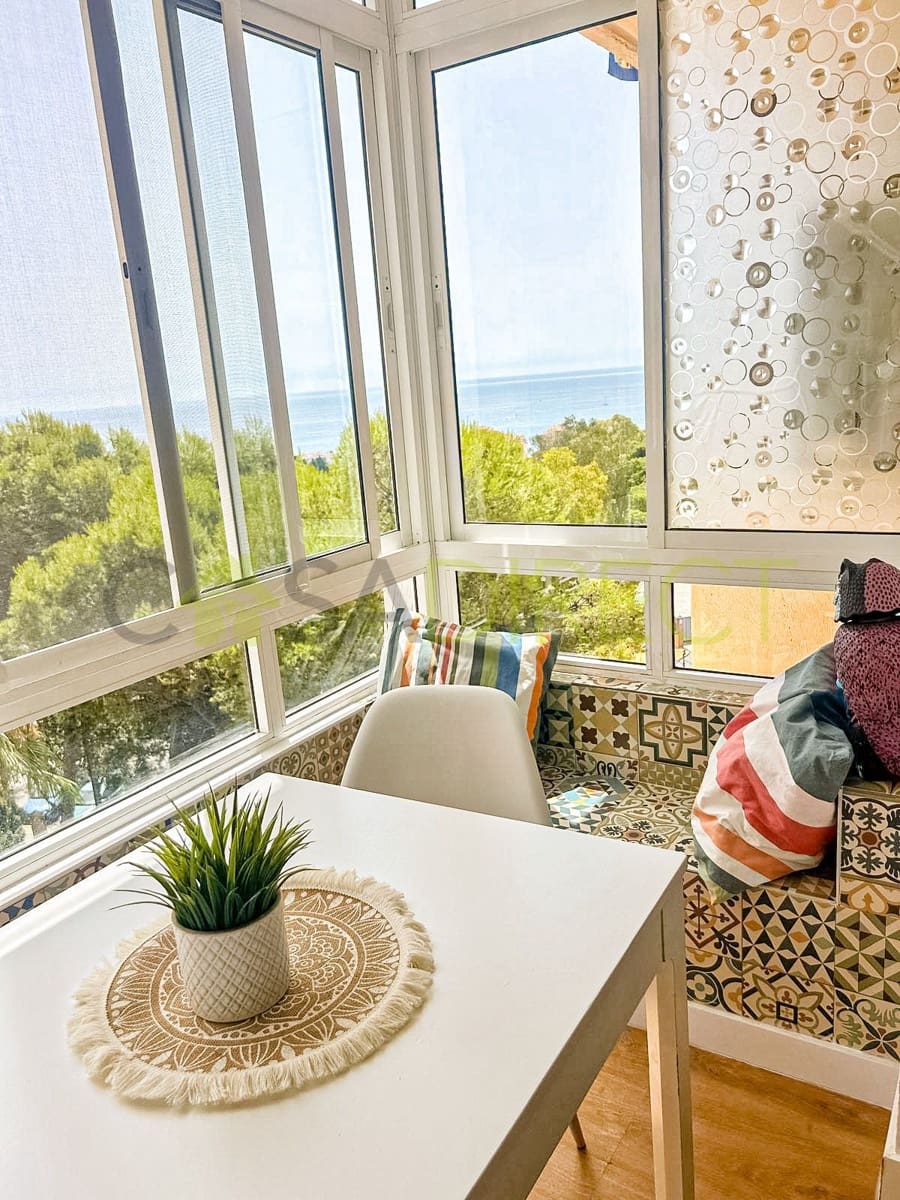 Studio til leie i Benalmadena med svømmebasseng - € 1 080 (Ref: 9974662)