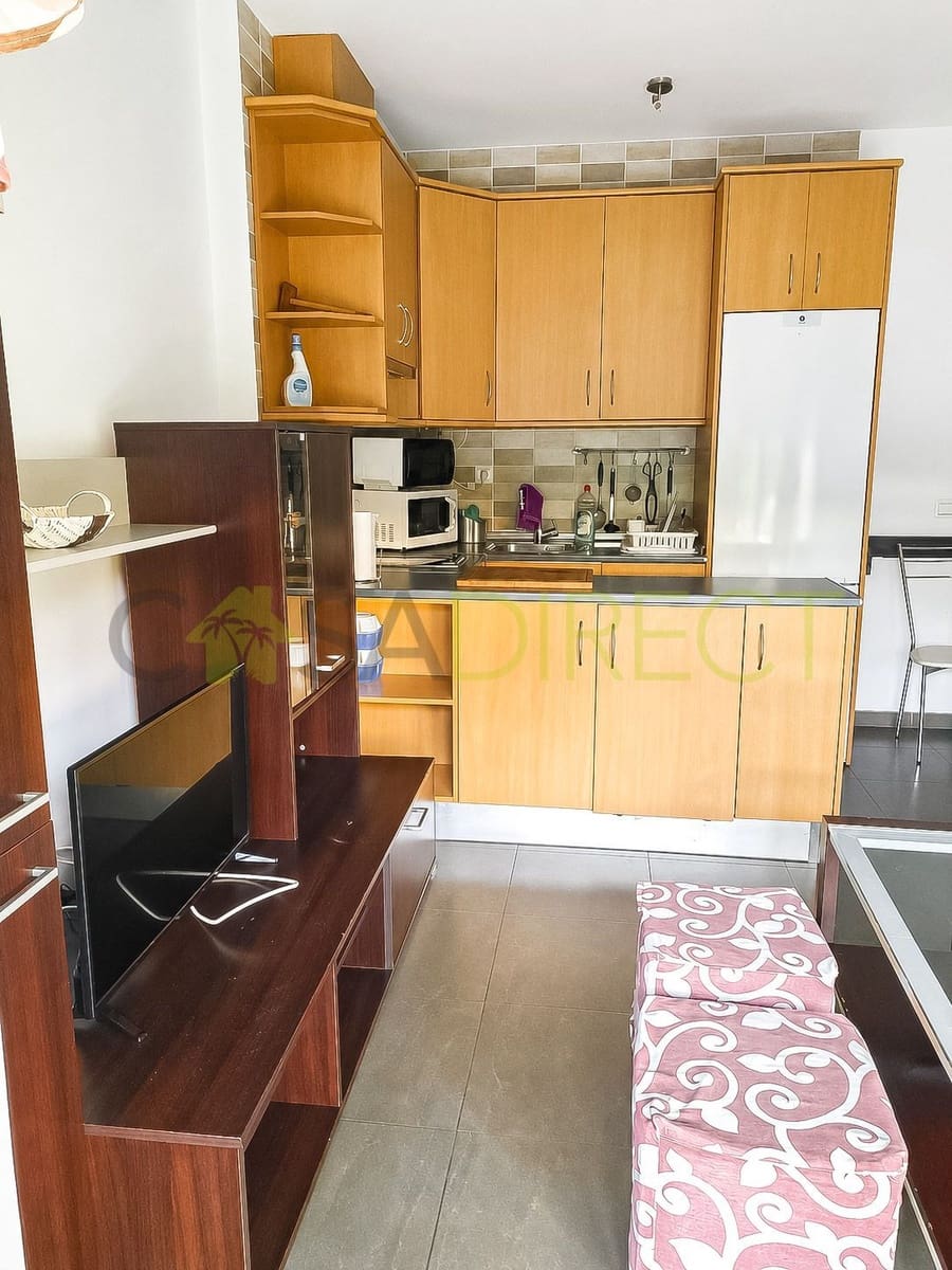 1 quarto Apartamento para arrendar em Torrox-Costa com piscina garagem - 720 € (Ref: 9978143)