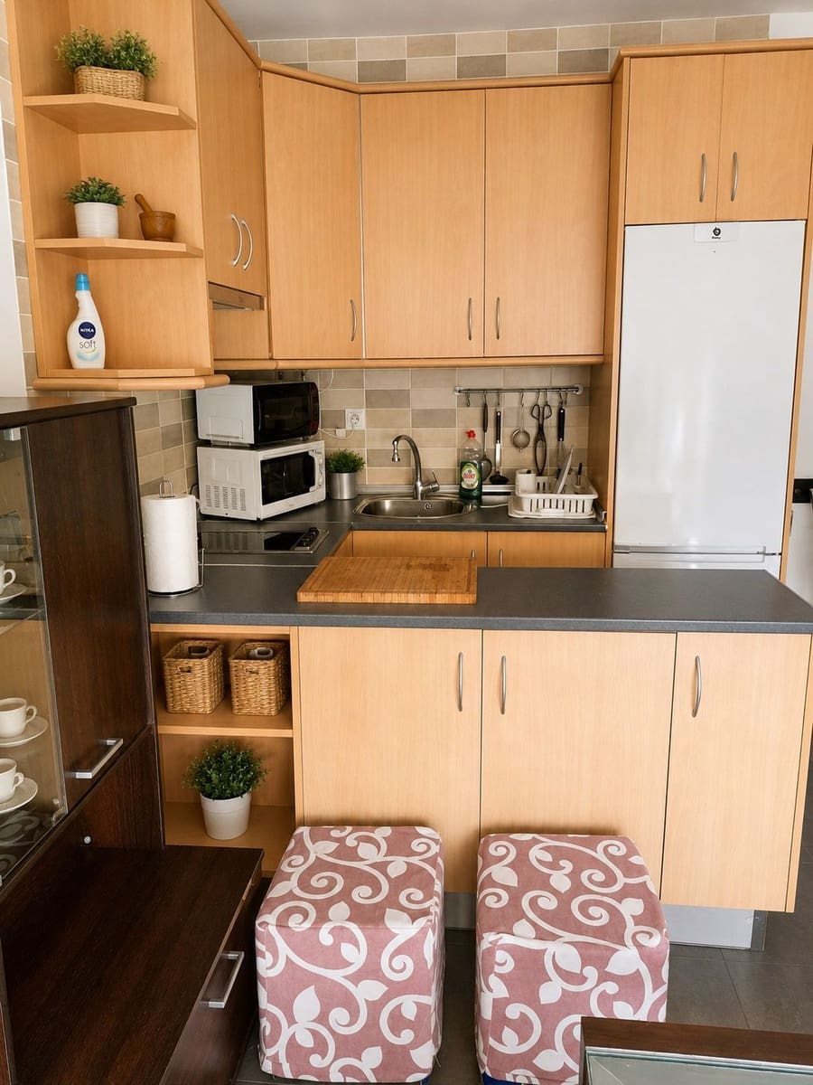 Appartement de 1 chambre à louer à Torrox-Costa avec piscine garage - 720 € (Ref: 9978143)