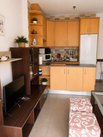 1 sovrum Lägenhet att hyra i Torrox-Costa, Torrox med pool garage - 720 € (Ref: 9978143)