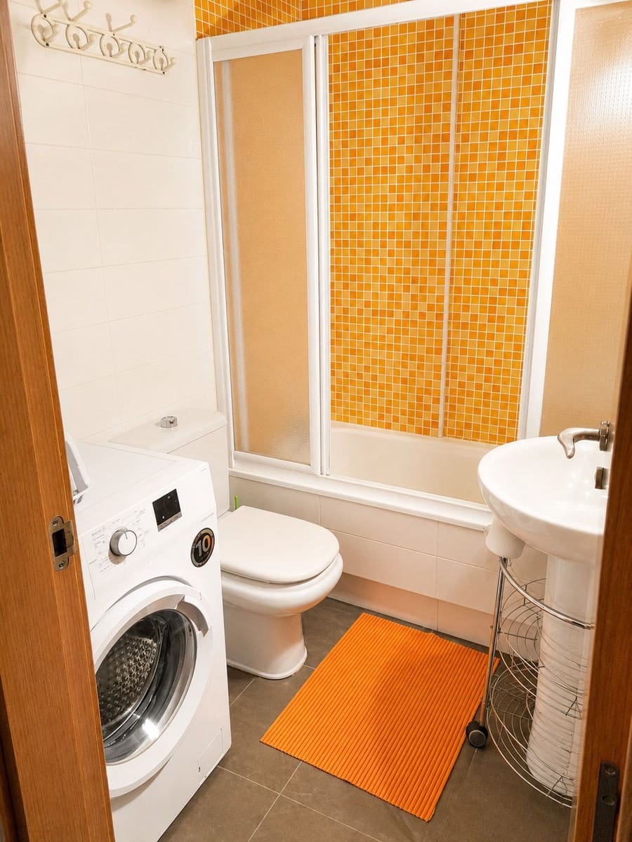 Appartement de 1 chambre à louer à Torrox-Costa avec piscine garage - 720 € (Ref: 9978143)