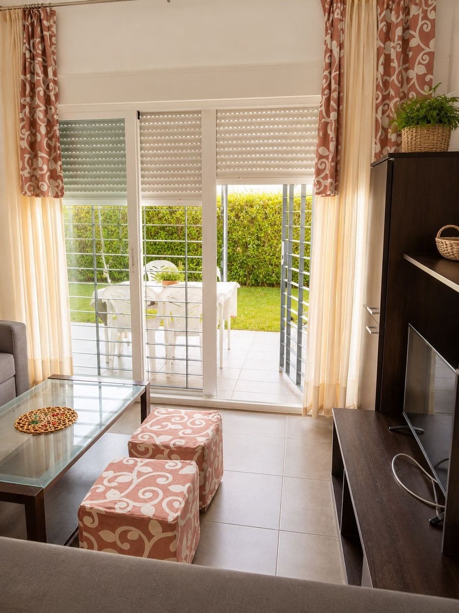 Appartement de 1 chambre à louer à Torrox-Costa avec piscine garage - 720 € (Ref: 9978143)