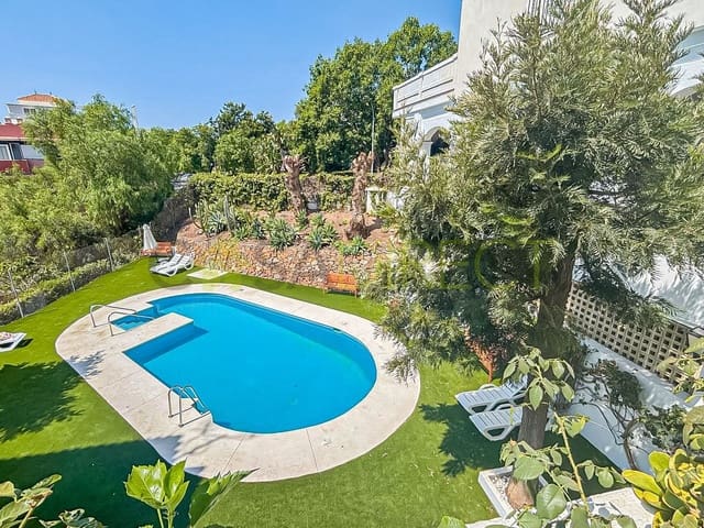 1 soveværelse Byhus til leje i Rincón de la Victoria med swimmingpool garage - € 1.500 (Ref: 9984378)