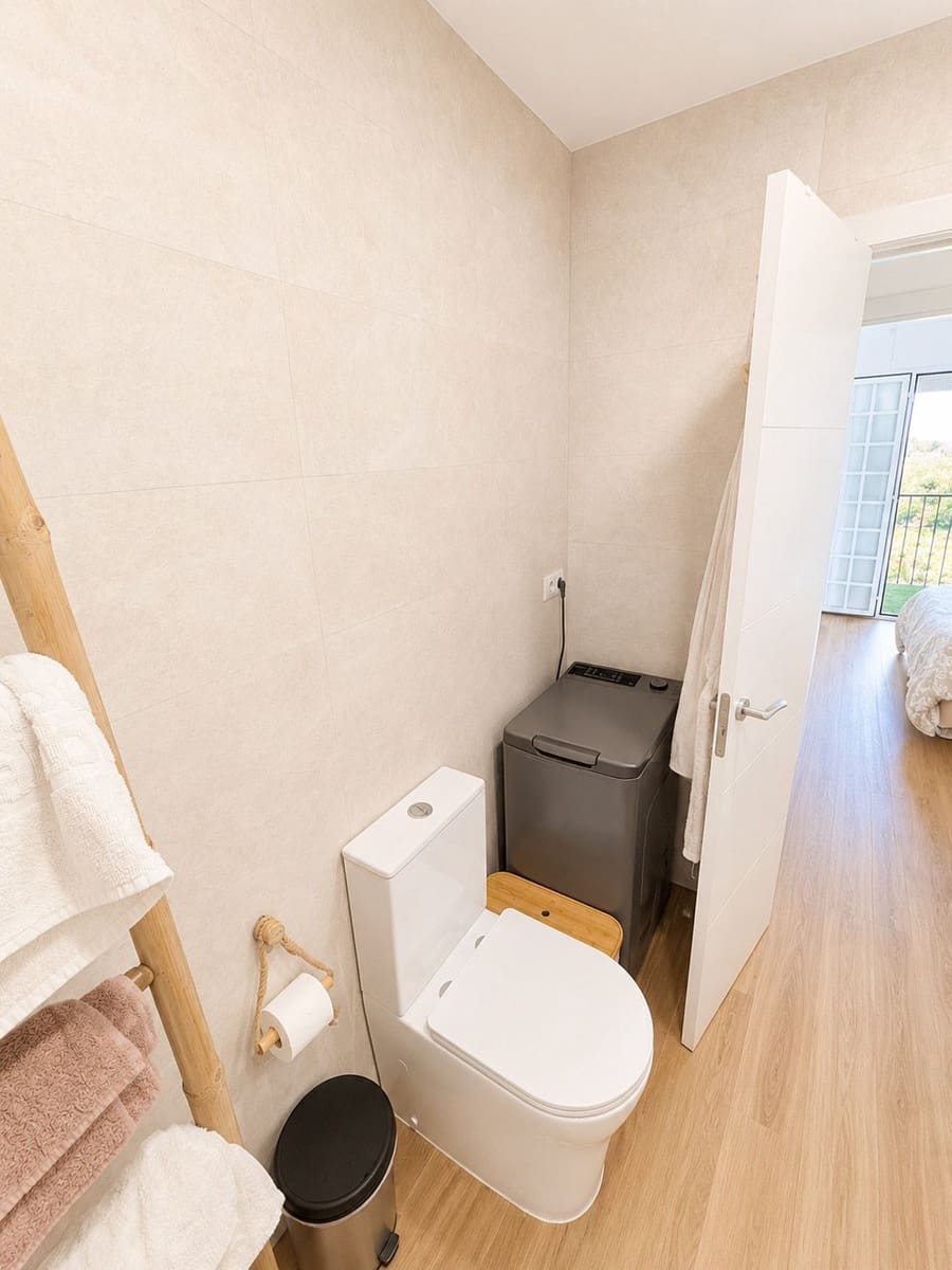 Maison de Ville de 1 chambre à louer à Rincon de la Victoria avec piscine garage - 1 500 € (Ref: 9984378)