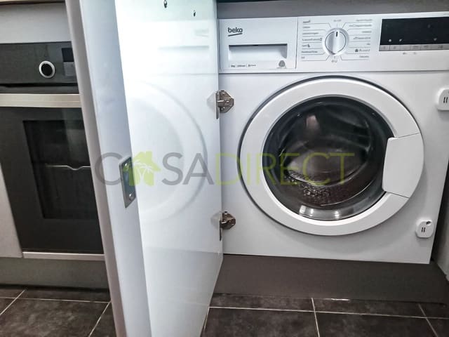 2 bedroom Flat for rent in Marbella with pool garage - € 2,058 (Ref: 9984379)