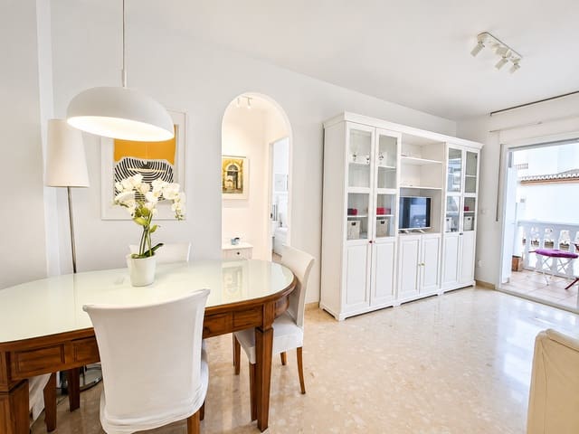1 quarto Apartamento para arrendar em Almuñécar com garagem - 1 020 € (Ref: 9986364)