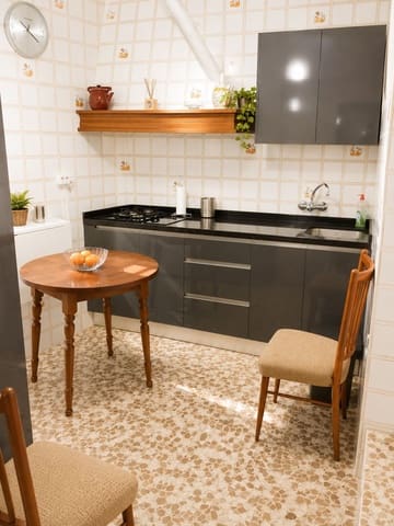 3 slaapkamer Huis te huur in Archez - € 660 (Ref: 9996615)