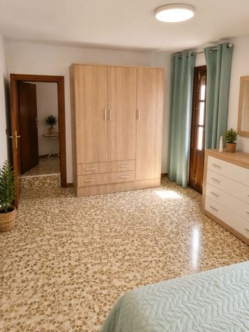 3 slaapkamer Huis te huur in Archez - € 660 (Ref: 9996615)
