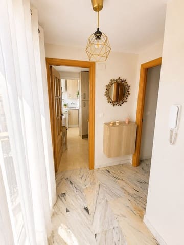 Piso de 2 habitaciones en Málaga ciudad en alquiler - 1.354 € (Ref: 9996616)