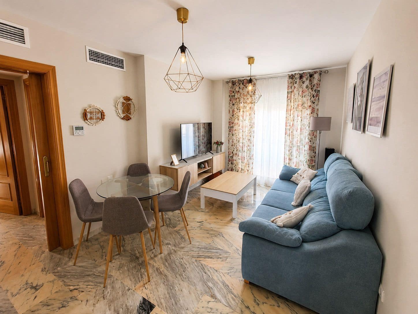 Piso de 2 habitaciones en Málaga ciudad en alquiler - 1.354 € (Ref: 9996616)