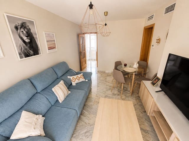 Piso de 2 habitaciones en Málaga ciudad en alquiler - 1.354 € (Ref: 9996616)