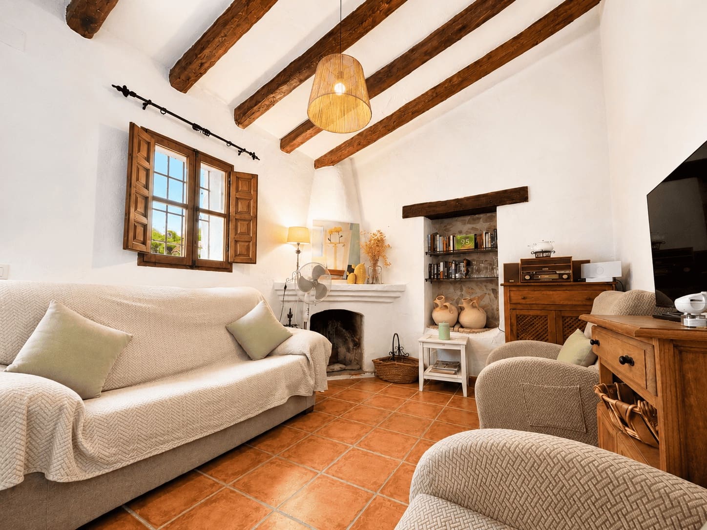 3 soveværelse Villa til leje i Frigiliana med swimmingpool garage - € 1.800 (Ref: 9998081)