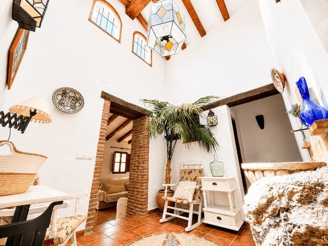 3 soveværelse Villa til leje i Frigiliana med swimmingpool garage - € 1.800 (Ref: 9998081)