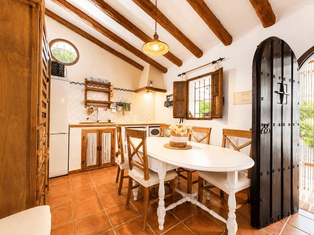 3 soveværelse Villa til leje i Frigiliana med swimmingpool garage - € 1.800 (Ref: 9998081)