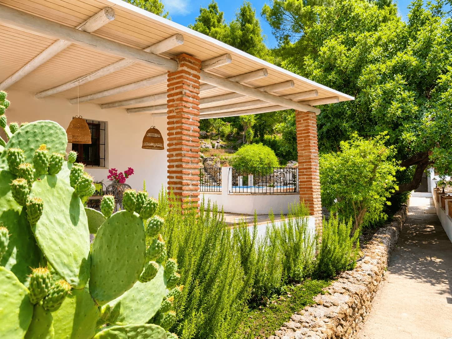 3 soveværelse Villa til leje i Frigiliana med swimmingpool garage - € 1.800 (Ref: 9998081)