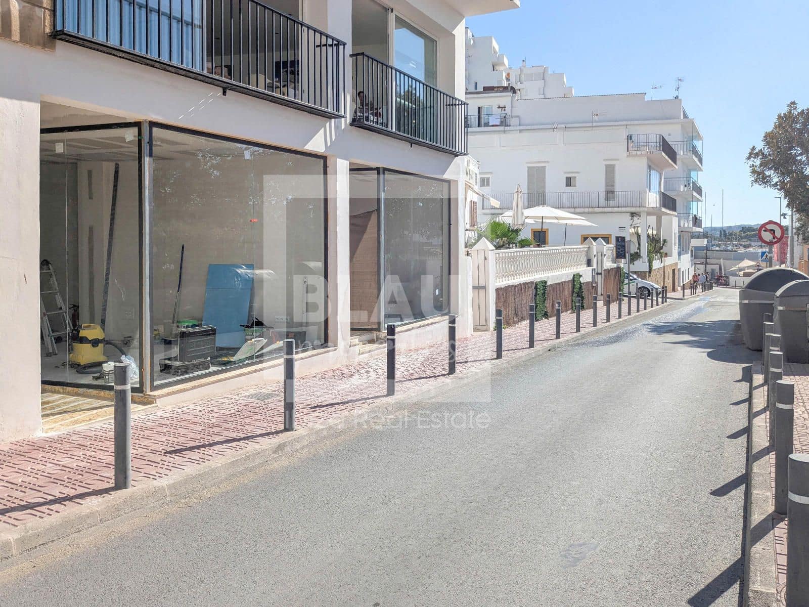 Commerciale da affittare in Sant Antoni de Portmany - 1.300 € (Rif: 10073353)