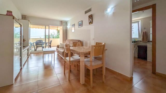Piso de 2 habitaciones en San Jose / Sant Josep de Sa Talaia en alquiler con garaje - 1.450 € (Ref: 10073354)