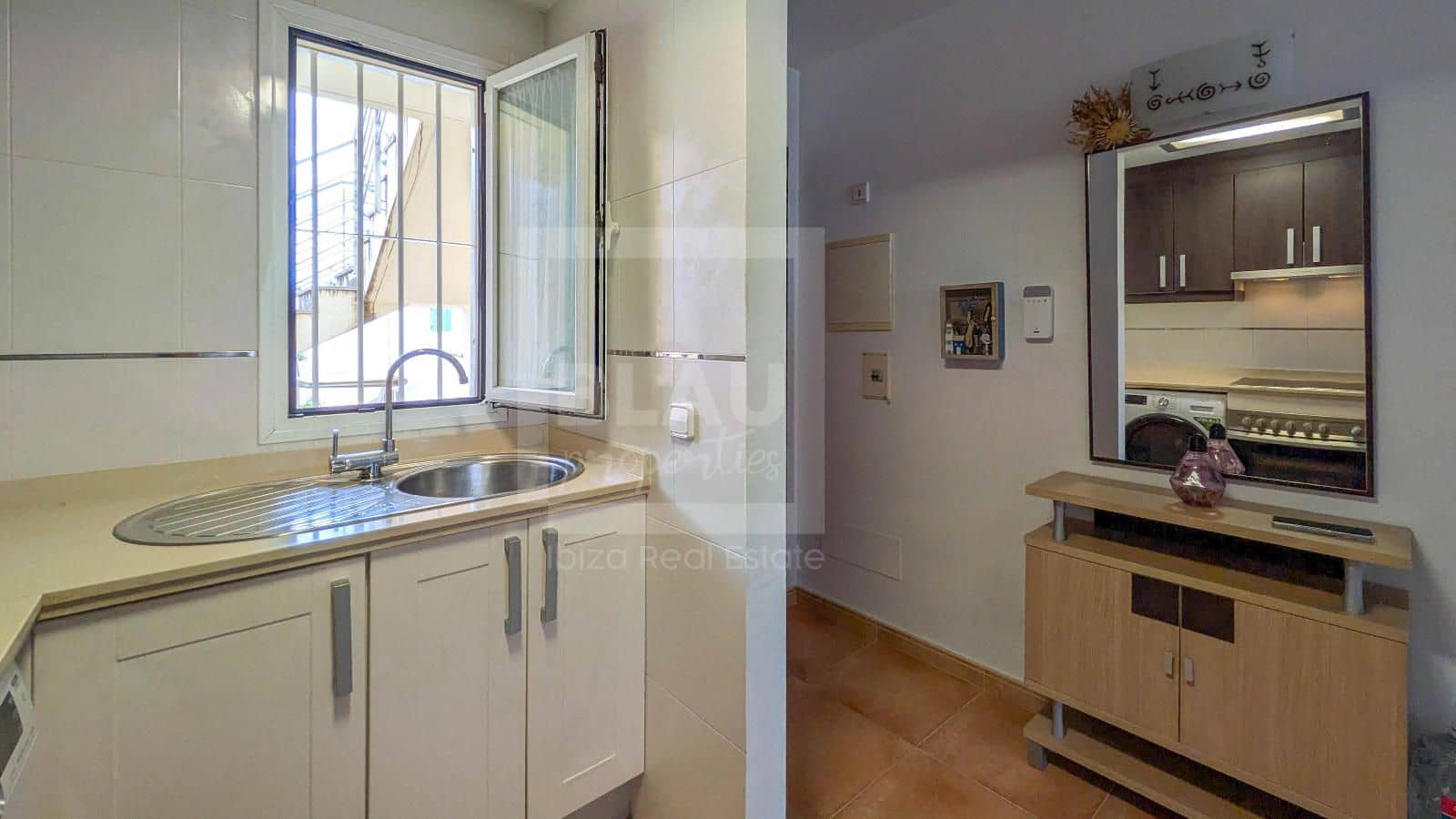 2 sovrum Lägenhet att hyra i San Jose / Sant Josep de Sa Talaia med garage - 1 450 € (Ref: 10073354)