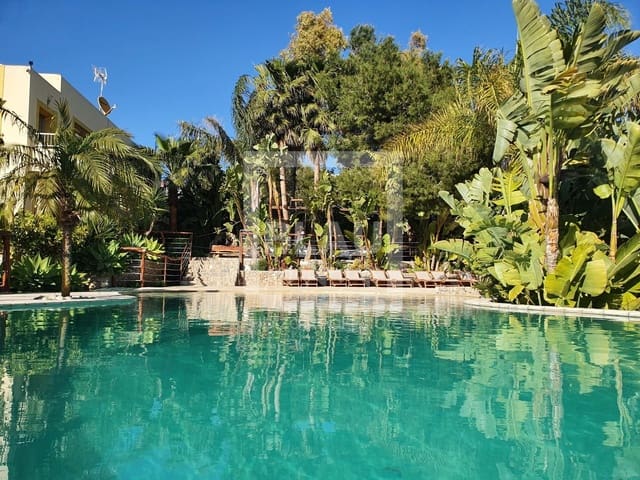 6 bedroom Villa for rent in Santa Eulalia / Santa Eularia with pool garage - € 16,500 (Ref: 7658306)