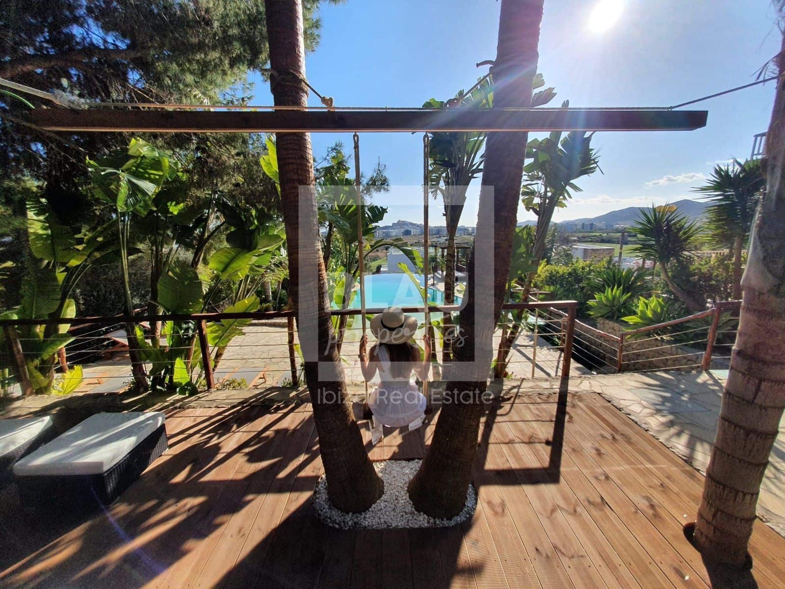 6 sypialnia Willa do wynajęcia w Santa Eulalia / Santa Eularia z basenem garażem - 16 500 € (Ref: 7658306)