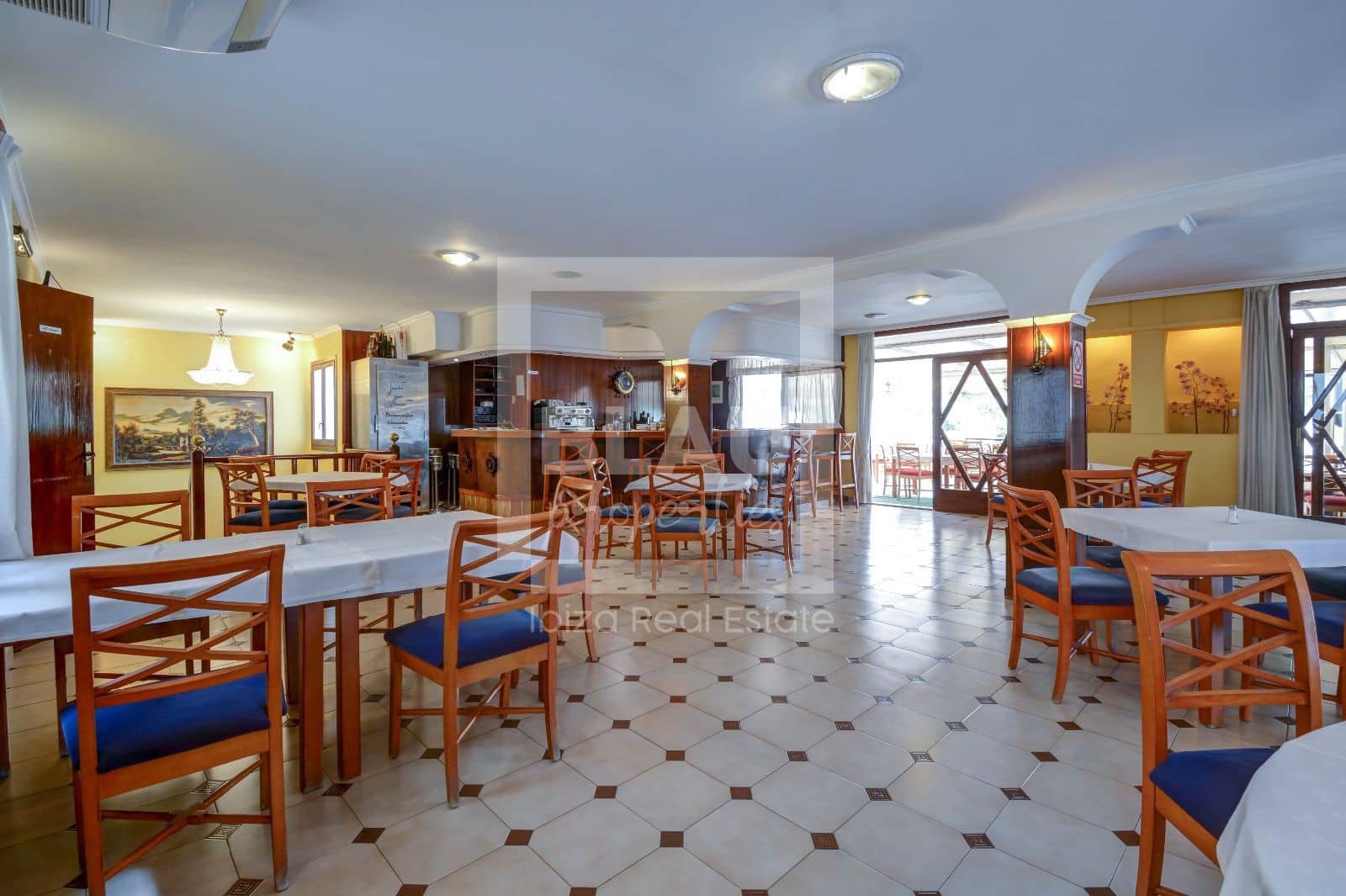 Kommersiell til salgs i San Jose / Sant Josep de Sa Talaia - € 1 950 000 (Ref: 7667175)