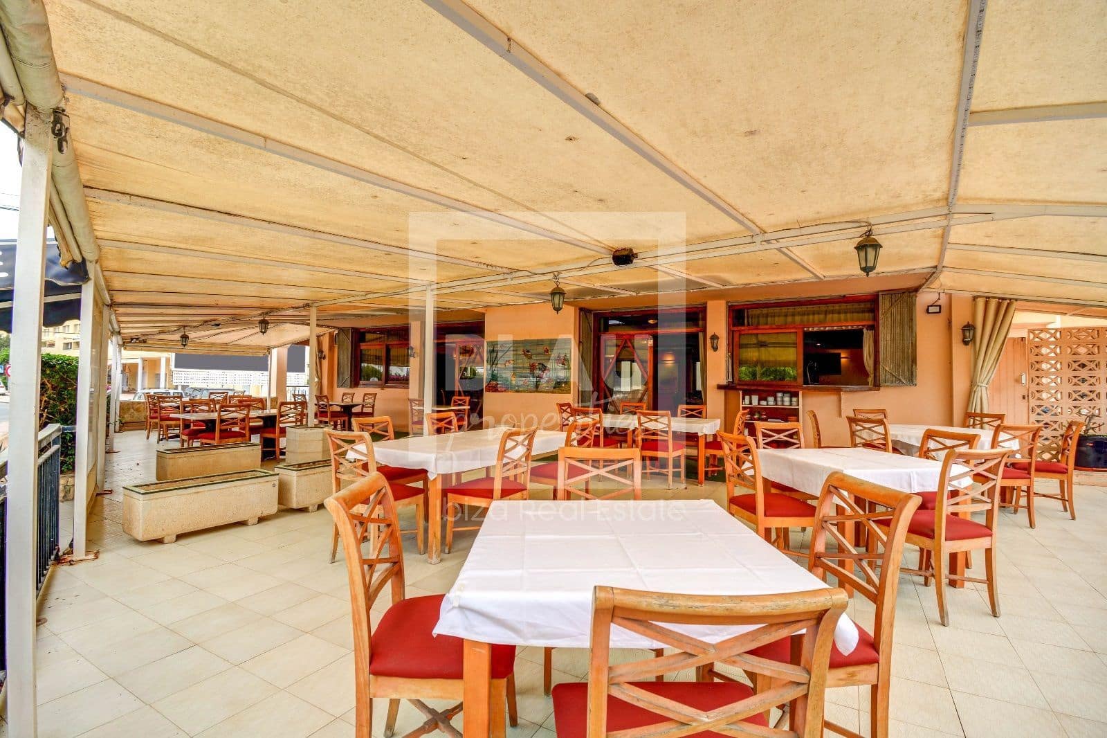 Kommersiell til salgs i San Jose / Sant Josep de Sa Talaia - € 1 950 000 (Ref: 7667175)