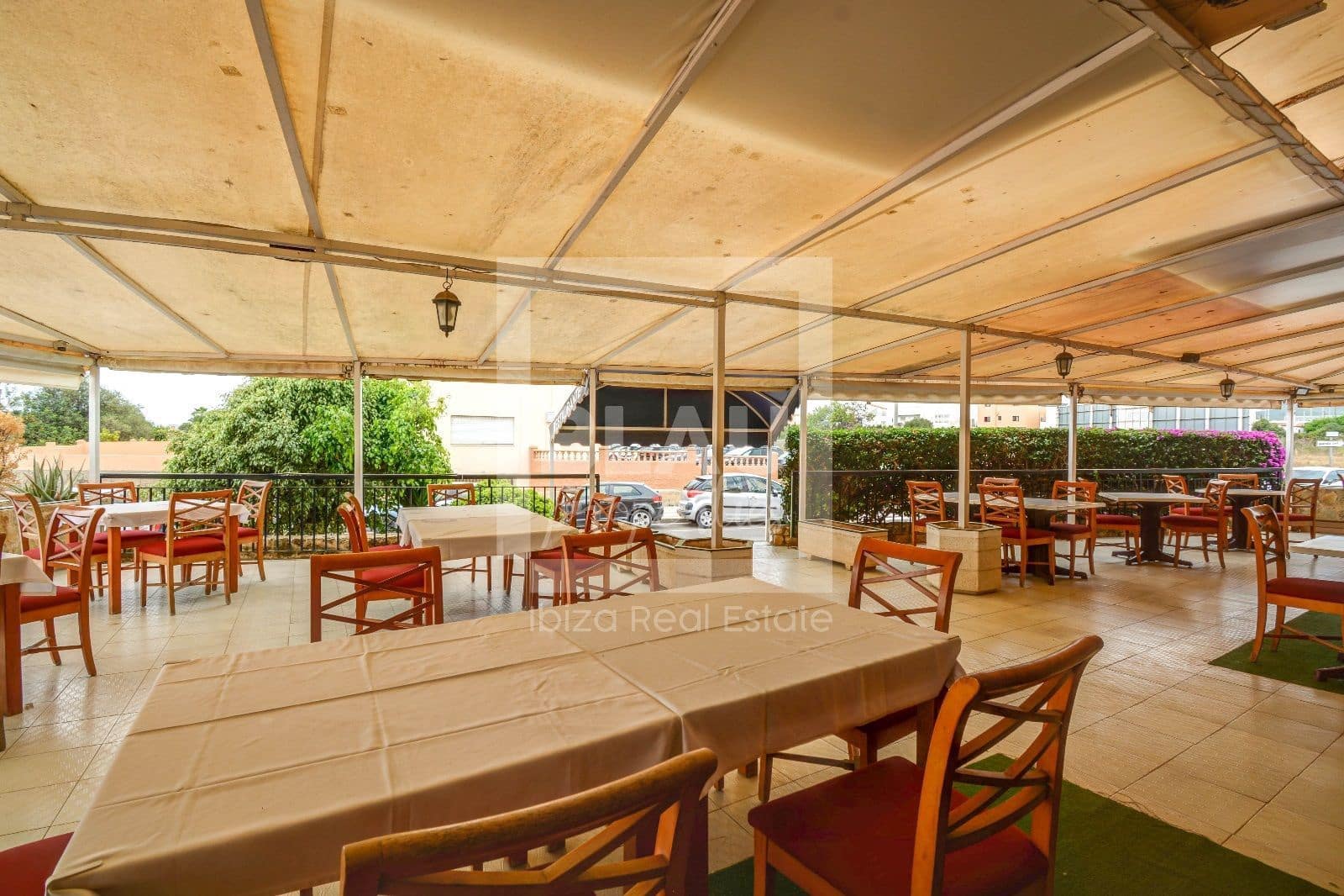 Kommersiell til salgs i San Jose / Sant Josep de Sa Talaia - € 1 950 000 (Ref: 7667175)