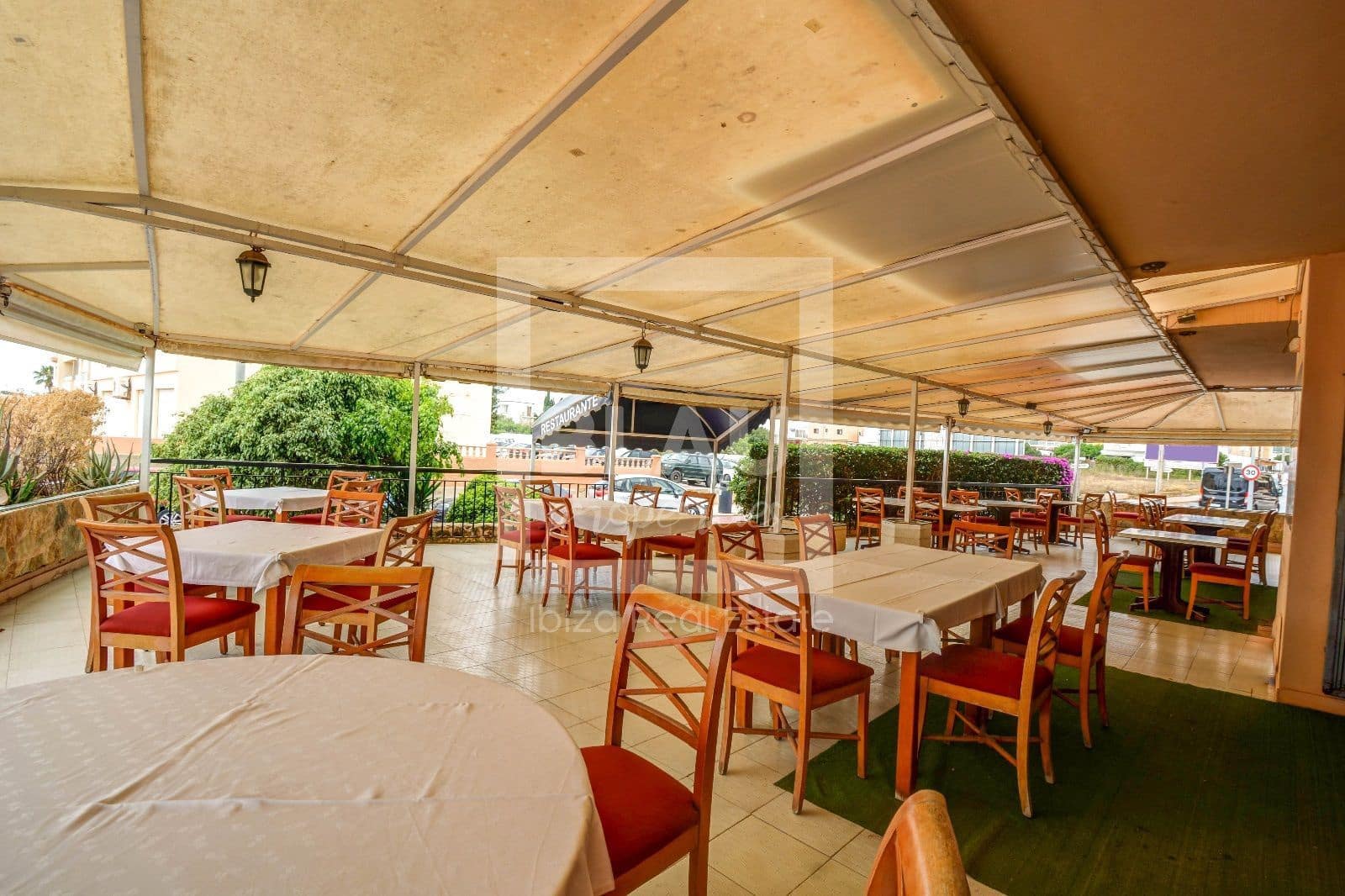 Kommersiell til salgs i San Jose / Sant Josep de Sa Talaia - € 1 950 000 (Ref: 7667175)