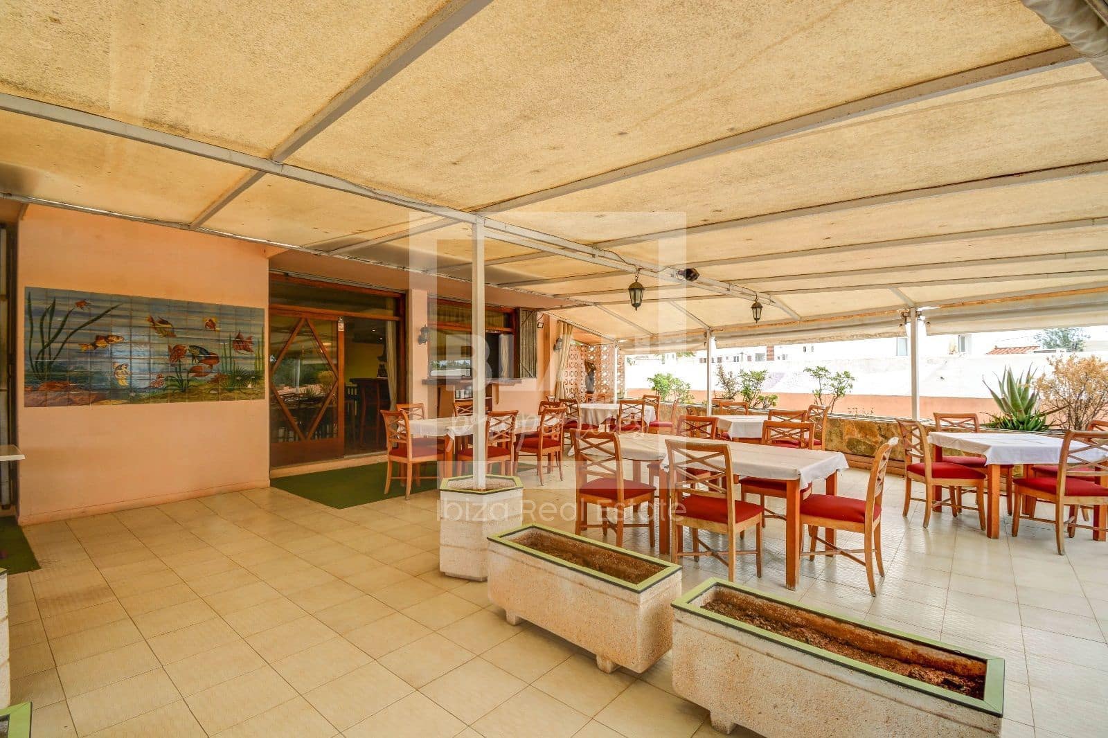 Kommersiell til salgs i San Jose / Sant Josep de Sa Talaia - € 1 950 000 (Ref: 7667175)