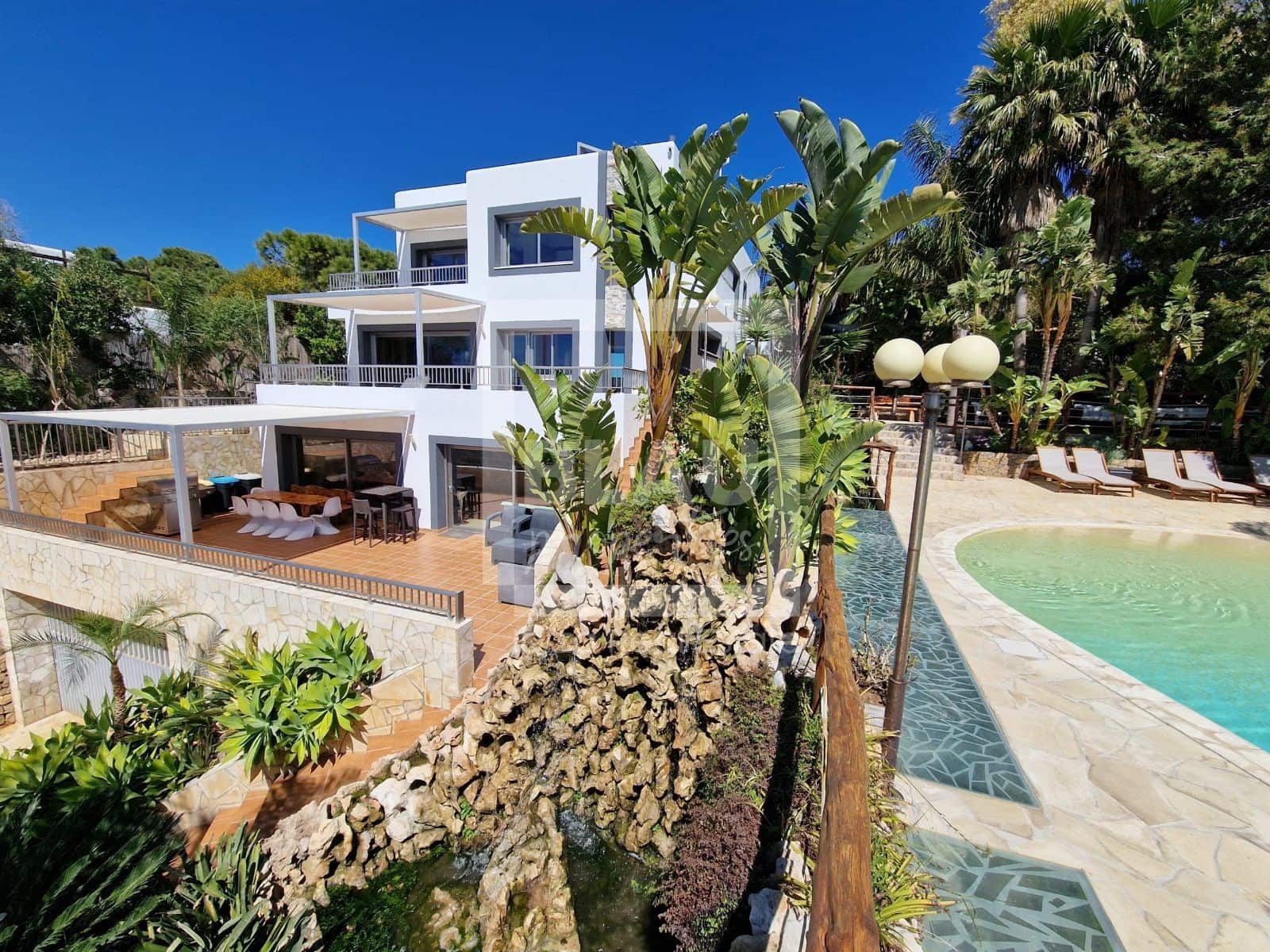 Villa/Maison de 6 chambres à louer à Santa Eulalia / Santa Eularia avec piscine garage - 12 000 € (Ref: 7762919)