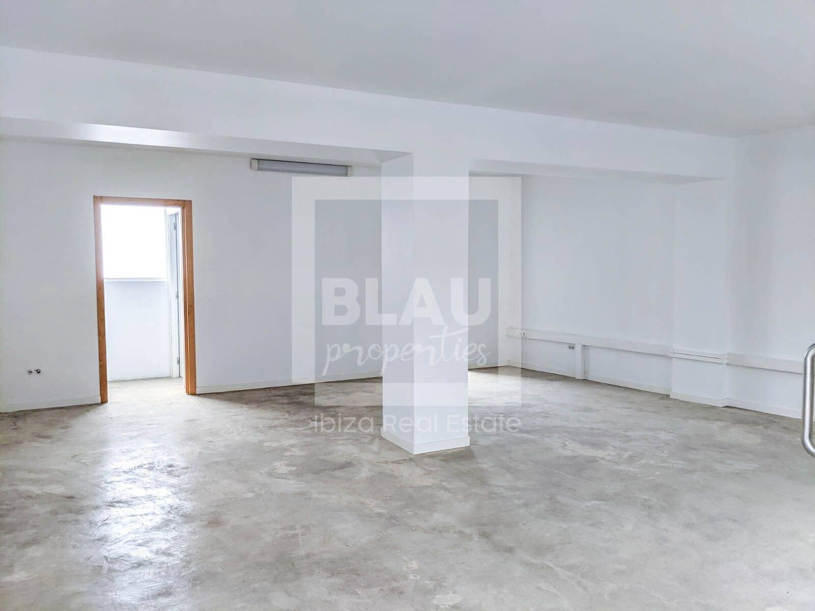 Kommersiell til leie i Sant Antoni de Portmany - € 1 300 (Ref: 7945474)