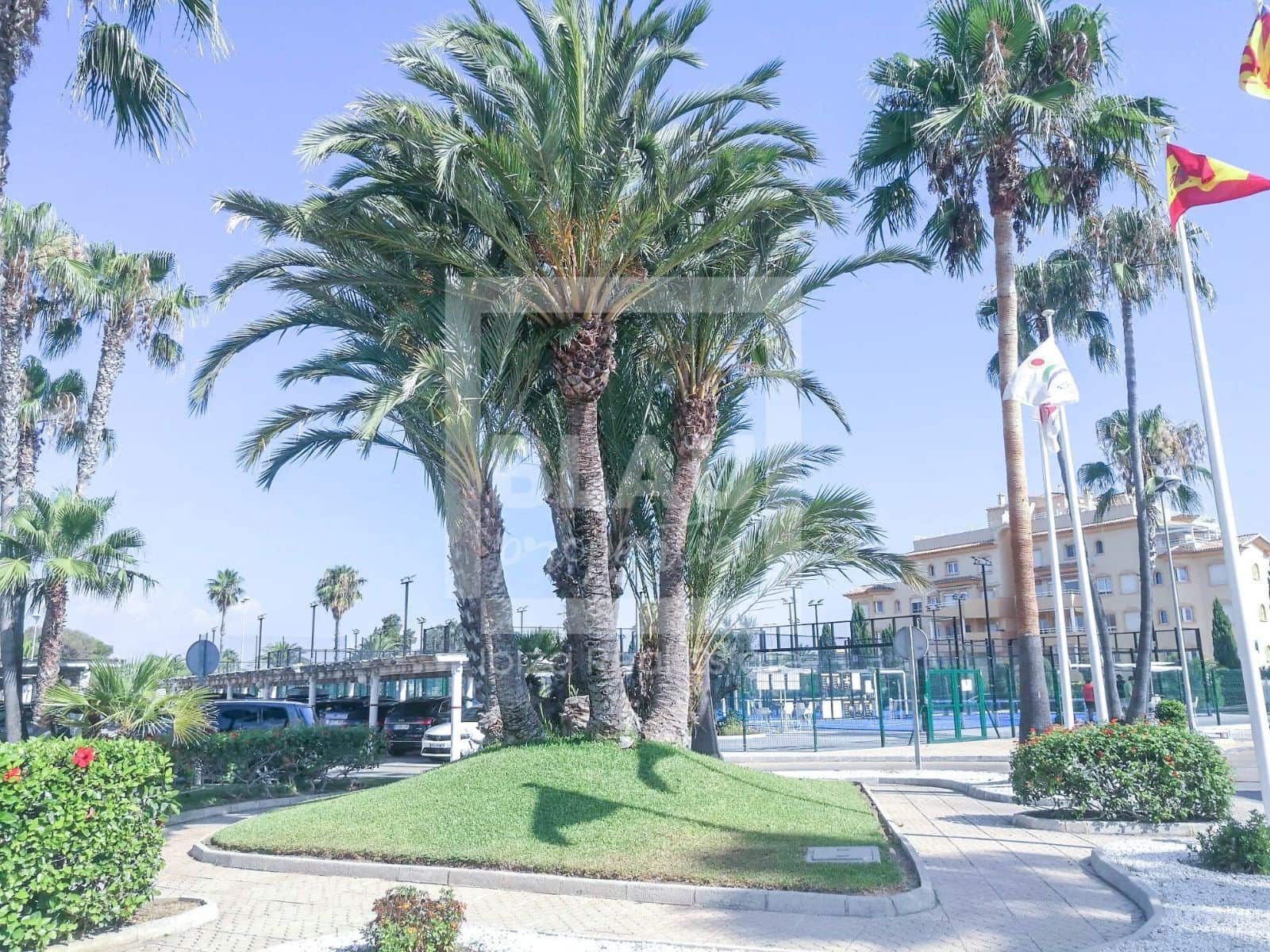 3 bedroom Townhouse for sale in Oliva Nova, Oliva with pool garage €