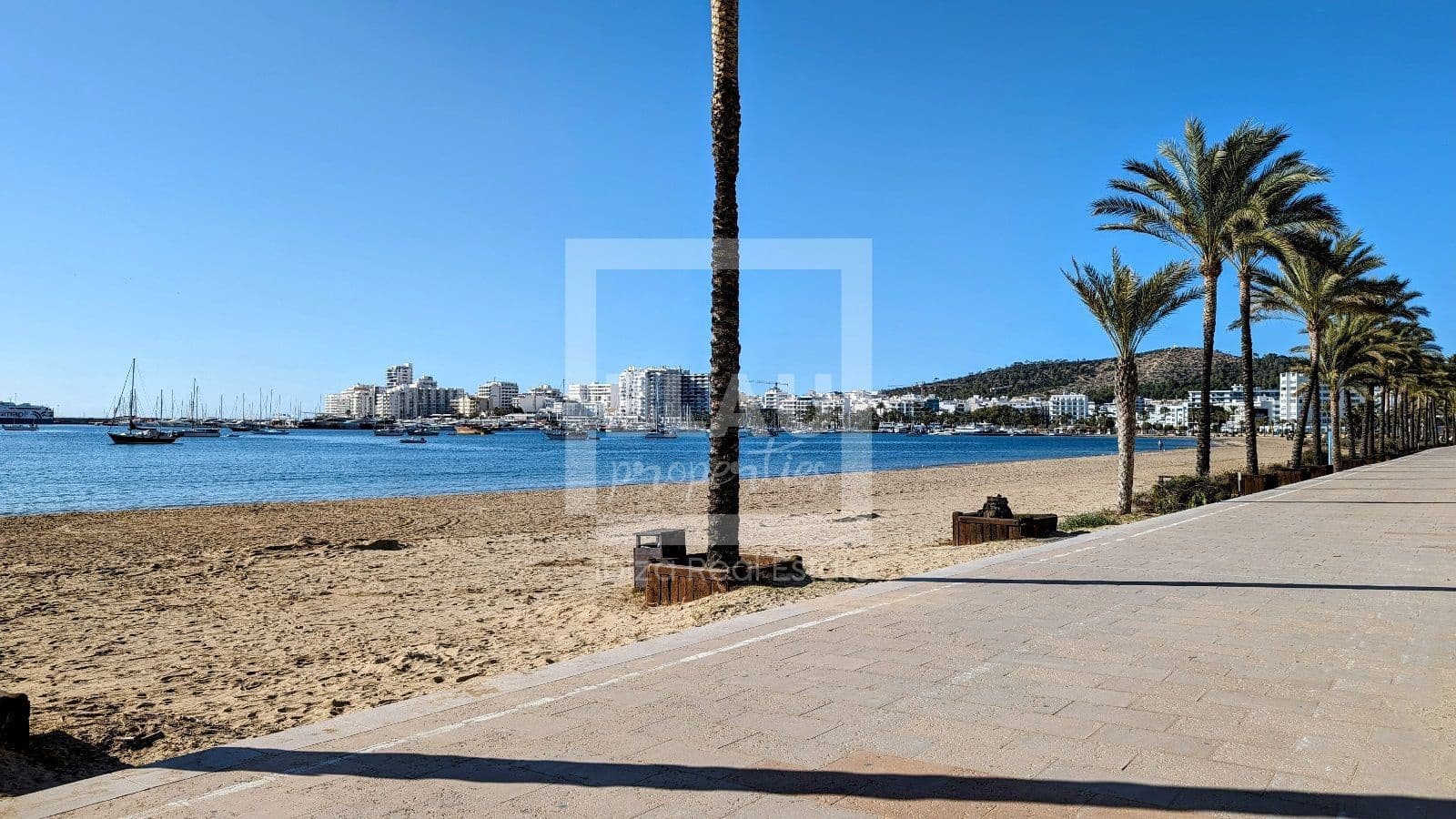 Erhverv til salg i Sant Antoni de Portmany - € 2.200.000 (Ref: 8166409)