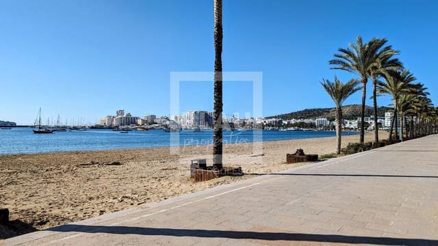 Commercial for sale in Sant Antoni de Portmany - € 2,200,000 (Ref: 8166409)