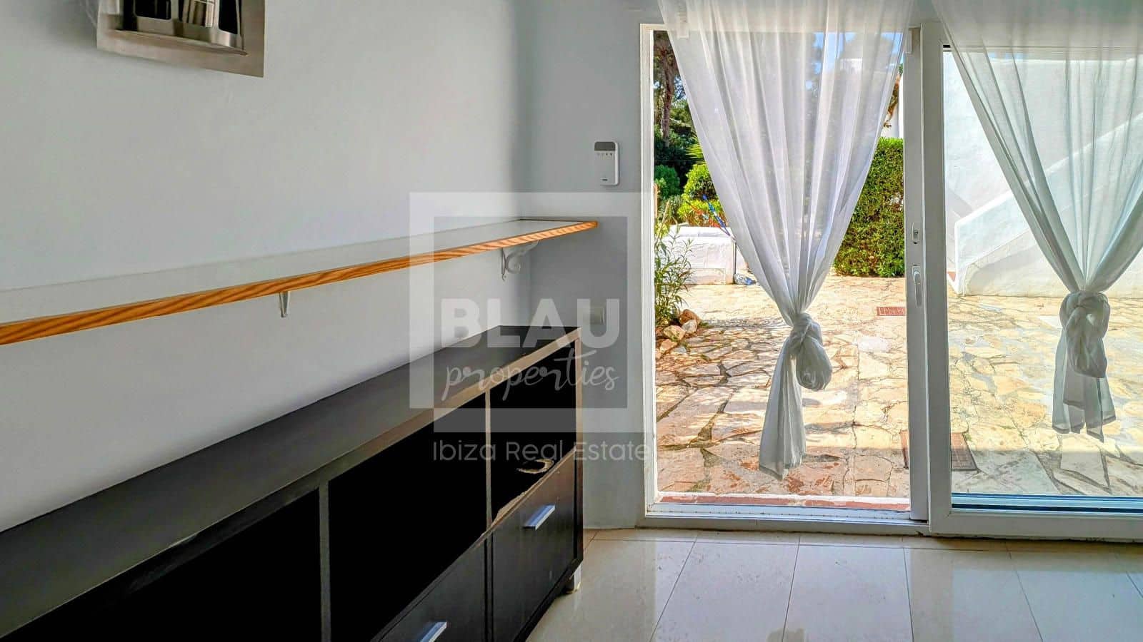 2 soveværelse Byhus til leje i San Jose / Sant Josep de Sa Talaia med swimmingpool - € 1.850 (Ref: 8245135)