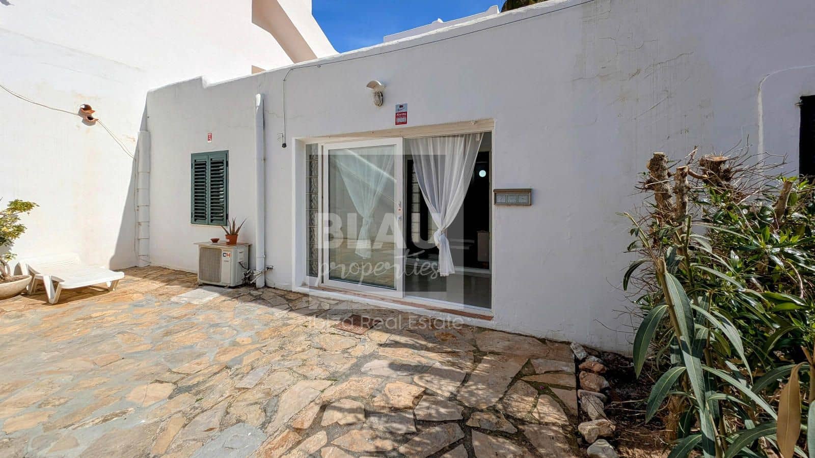 2 soveværelse Byhus til leje i San Jose / Sant Josep de Sa Talaia med swimmingpool - € 1.850 (Ref: 8245135)