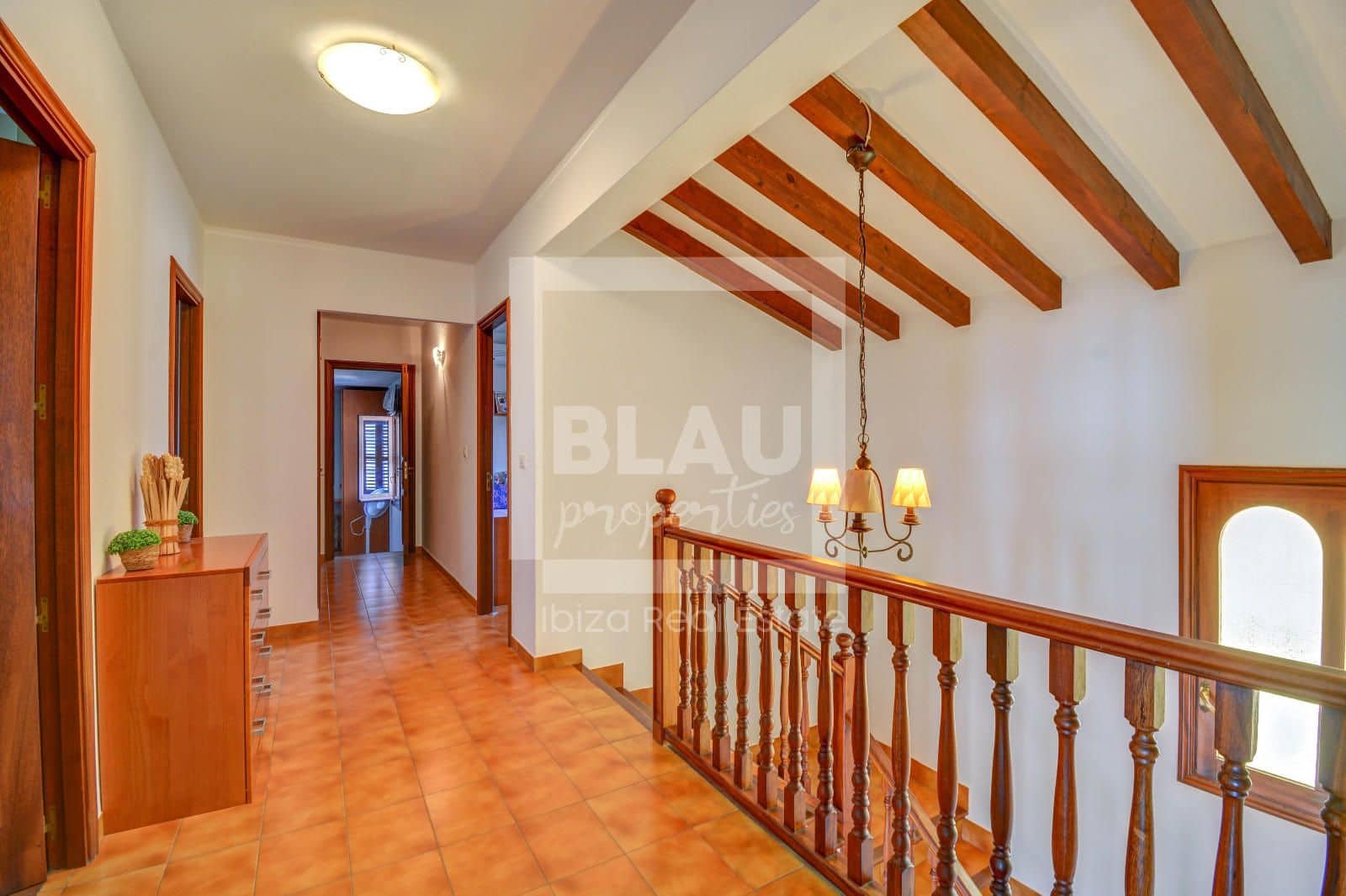 4 slaapkamer Villa te koop in San Jose / Sant Josep de Sa Talaia met garage - € 2.300.000 (Ref: 8386064)