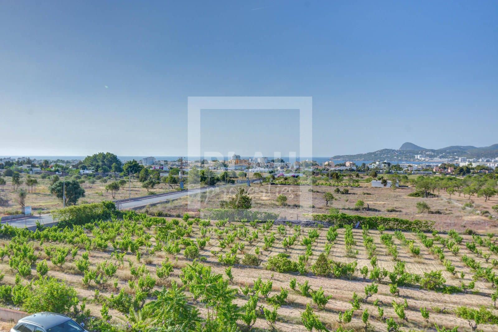 4 slaapkamer Villa te koop in San Jose / Sant Josep de Sa Talaia met garage - € 2.300.000 (Ref: 8386064)