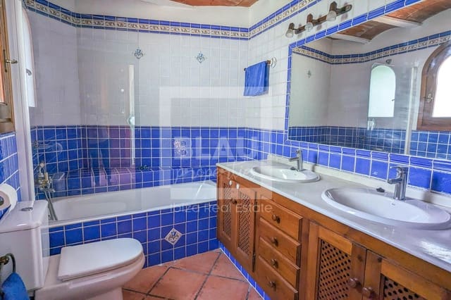 3 sypialnia Willa na sprzedaż w Santa Eulalia / Santa Eularia - 799 999 € (Ref: 8592494)