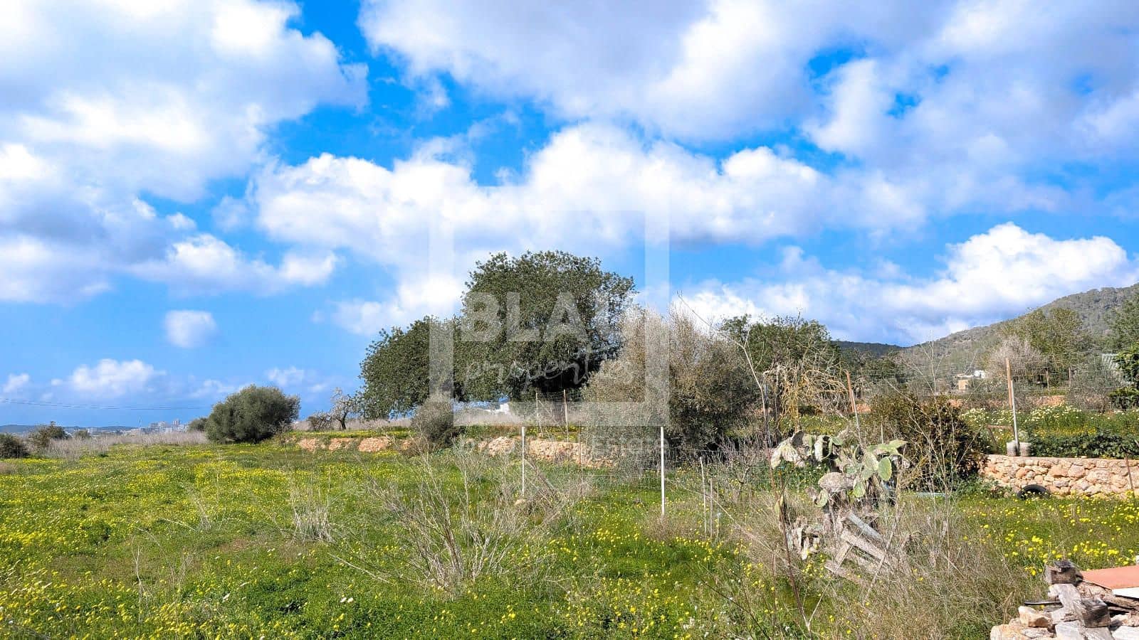 Bouwgrond te koop in Sant Antoni de Portmany - € 750.000 (Ref: 8813622)